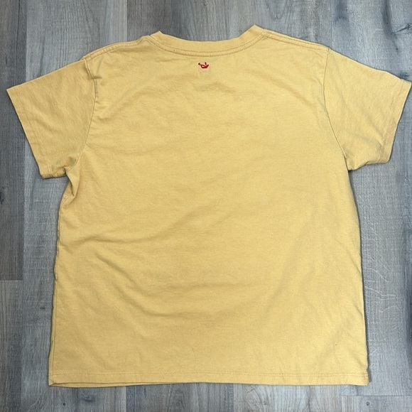 Distressed Disney princesses size medium customer embroidered tee - Picture 4 of 4